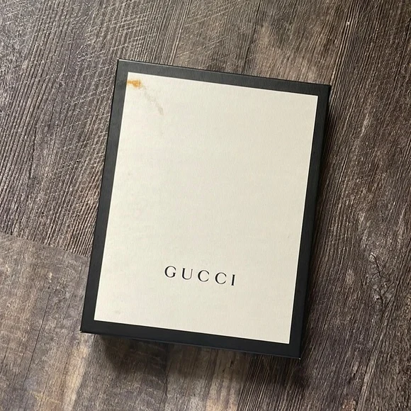 Authentic Gucci Interlocking G Tights - Picture 4 of 10